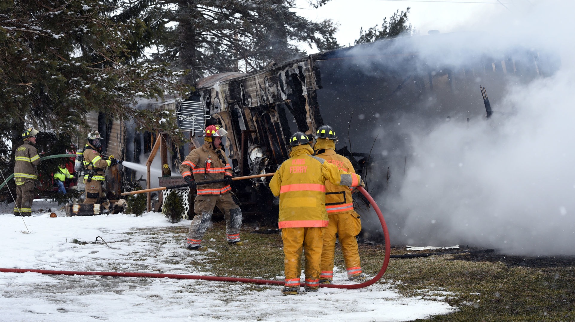 Mobile Home Fire 7.JPG